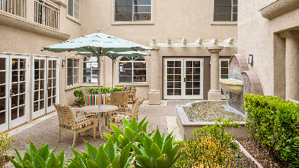 Atria Newport Plaza — homepage
