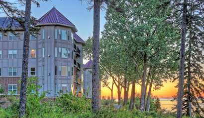 ECUMEN LAKESHORE — homepage