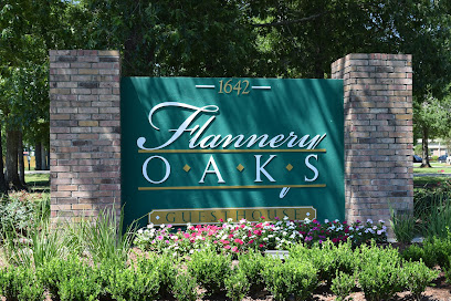 Flannery Oaks Guest House — homepage