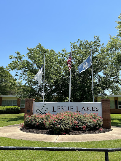 LESLIE LAKES RETIREMENT CENTER — homepage