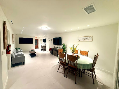 RNValor Assisted Living — homepage