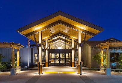 THE REDWOODS, A COMMUNITY OF SENIORS — homepage