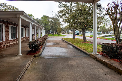 WOODLAKE NURSING CENTER — homepage